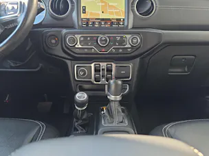Jeep Wrangler Sahara 2.0 Turbo (CH)