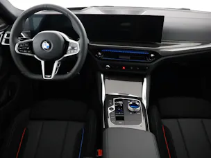 BMW i4 xDrive40