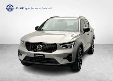 image du véhicule VOLVO XC40 2.0 B4 MH Plus Dark image du véhicule VOLVO XC40 2.0 B4 MH Plus Dark