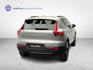Volvo XC40 2.0 B4 MH Plus Dark