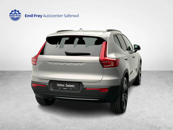 image du véhicule VOLVO XC40