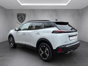 Peugeot 2008 1.2 Hybrid 145 GT