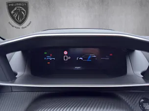 Peugeot 2008 1.2 Hybrid 145 GT