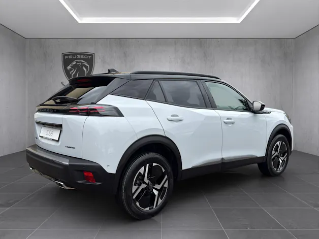 Peugeot 2008 1.2 Hybrid 145 GT