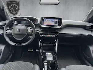 Peugeot 2008 1.2 Hybrid 145 GT