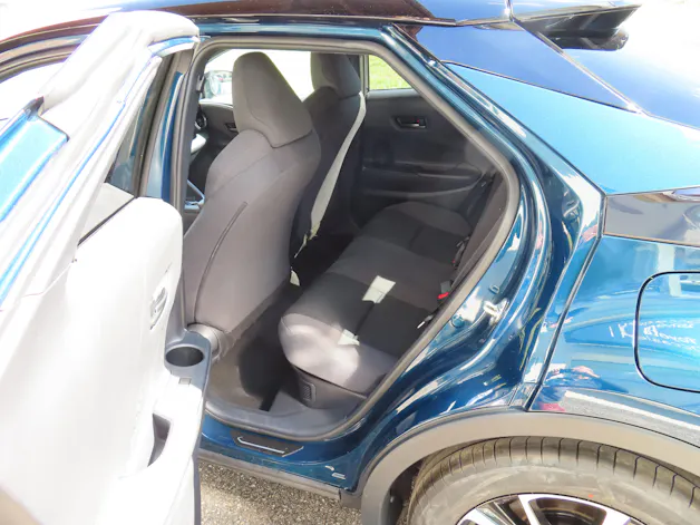 Toyota C-HR 2.0 HEV Trend 4x4