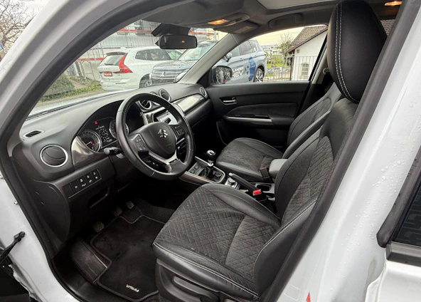 Fahrzeugbild 4 Fahrzeugbild 4