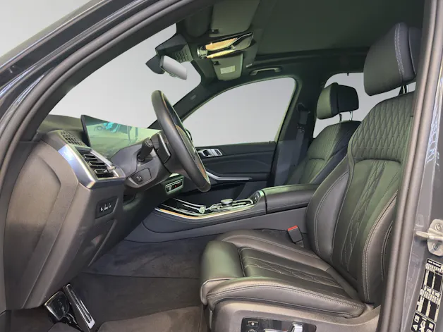 BMW X5 M60i xDrive