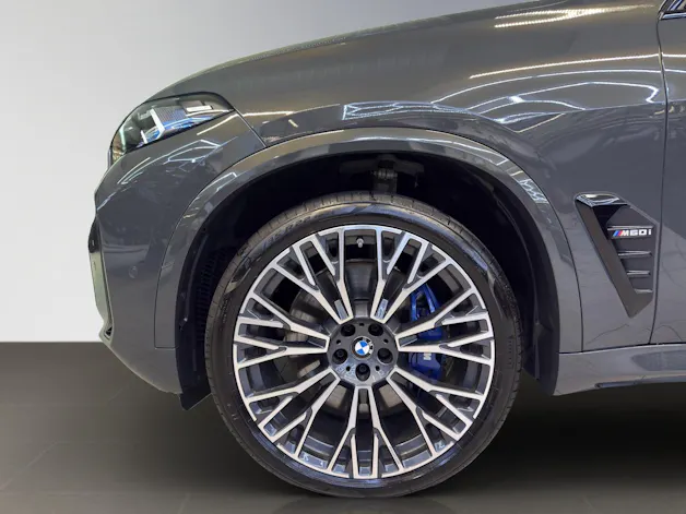 BMW X5 M60i xDrive