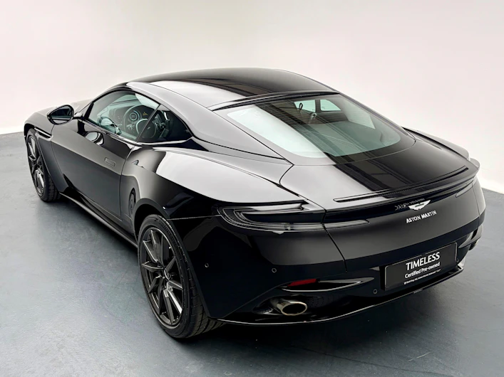 Fahrzeugbild ASTON MARTIN DB11