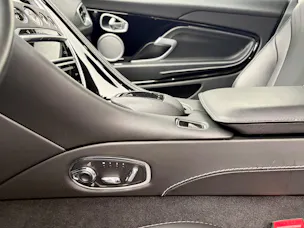 Aston Martin DB11 Coupé 4.0 V8 Bi-Turbo