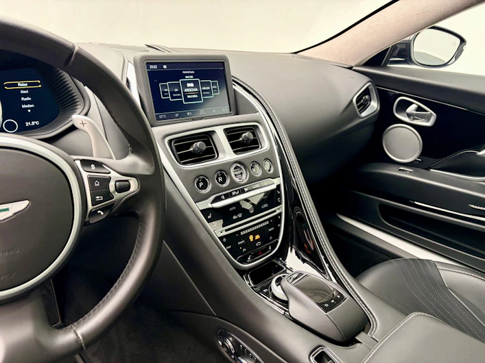 Fahrzeugbild ASTON MARTIN DB11