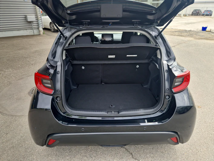 Fahrzeugbild TOYOTA YARIS