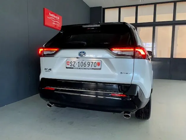 Toyota RAV4 2.5 Plug-In-Hybrid Platinum