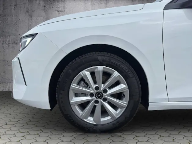 Opel Astra Sports Tourer 1.2 T Edition