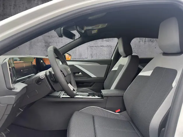 Opel Astra Sports Tourer 1.2 T Edition