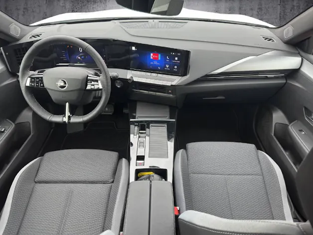 Opel Astra Sports Tourer 1.2 T Edition