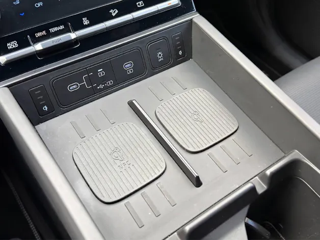 Hyundai Santa Fe 1.6 T-GDi PHEV Calligraphy 7P