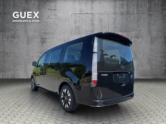 Hyundai Staria Premium 1.6 GDi HEV Vertex 7P