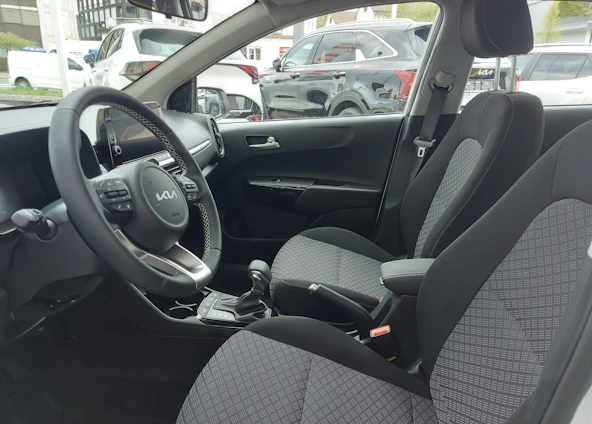 image du véhicule 12 image du véhicule 12