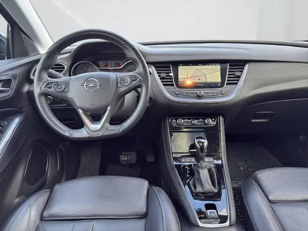 Opel Grandland X 1.6 T Ultimate