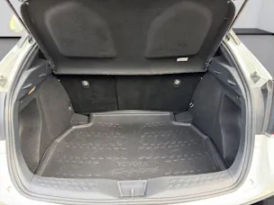 Toyota C-HR 1.8 VVTi HSD Trend