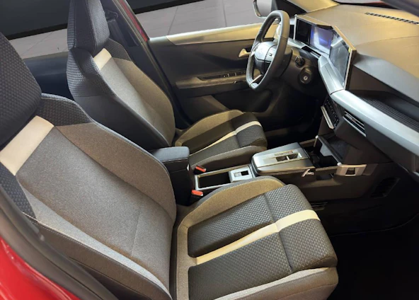 image du véhicule 12 image du véhicule 12