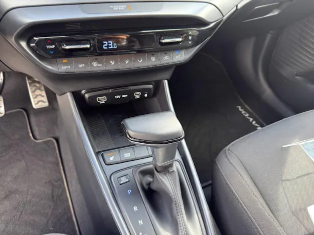 Hyundai Bayon 1.0 T-GDi Amplia