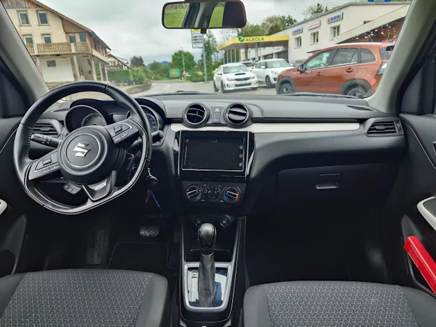 Suzuki Swift 1.2 Compact+ Hybrid