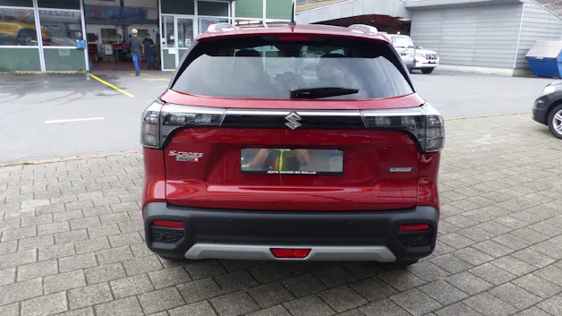 Suzuki S-Cross 1.4 T Compact Top Hybrid 4x4