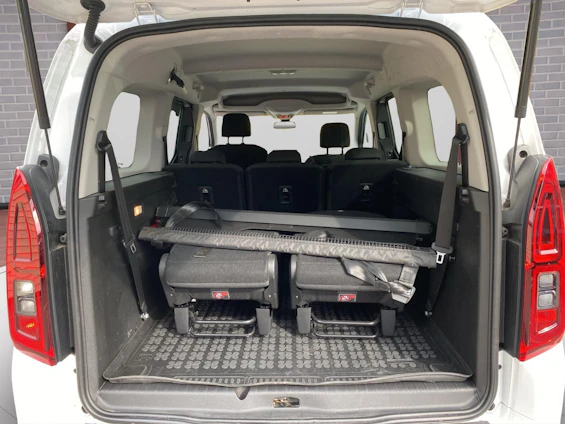 Fahrzeugbild 10 Fahrzeugbild 10