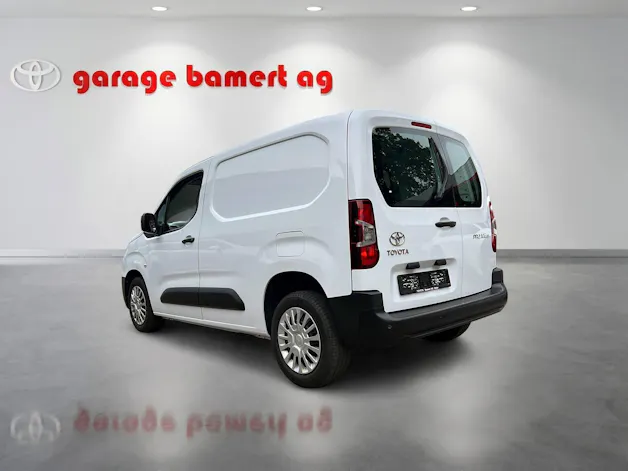 Toyota PROACE CITY Van L1 1.2 Active