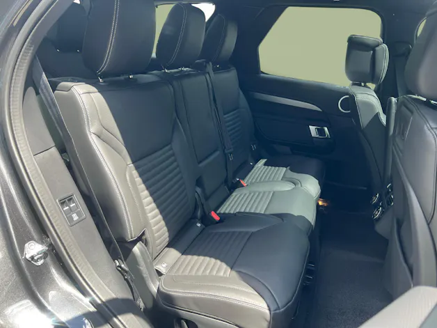 Land Rover Discovery 3.0 D I6 350 Dynamic HSE