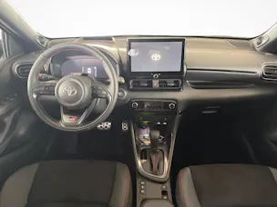 Toyota Yaris 1.5 VVT-i HSD GR Sport