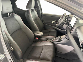 https://vehicle.imgix.net/4268064/659a8877-f0de-448f-9c2e-9a510c8c7e4b.jpg