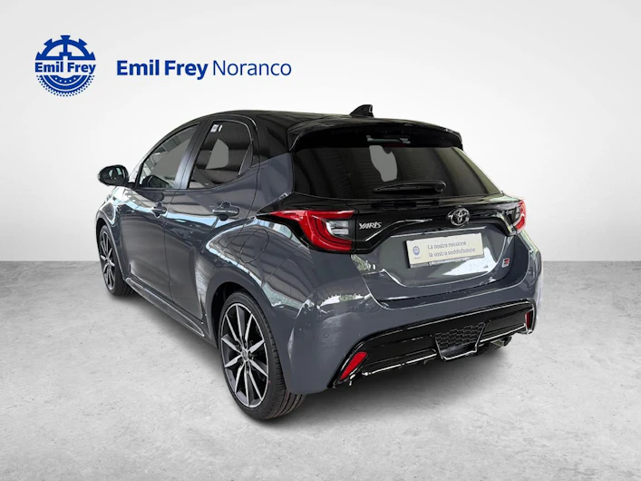 immagine del veicolo TOYOTA YARIS