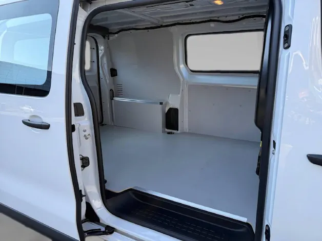 Citroën Jumpy Fourgon M Diesel 120ch Manuelle