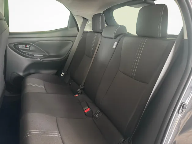 Toyota Yaris 1.5 VVT-i HSD Trend