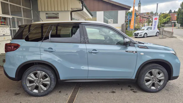 Suzuki Vitara 1.4 T Sakura Hybrid 4x4
