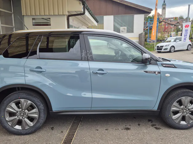 Suzuki Vitara 1.4 T Sakura Hybrid 4x4