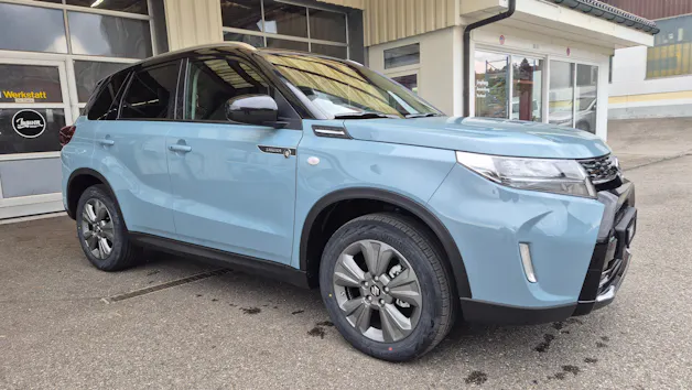 Suzuki Vitara 1.4 T Sakura Hybrid 4x4
