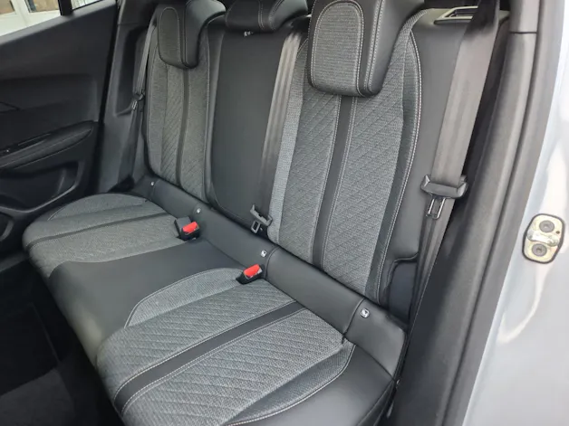 Peugeot 2008 1.2 PureTech 130 Allure