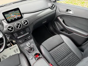 Mercedes-Benz B 200 d AMG Line