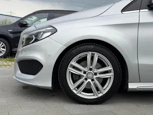 Mercedes-Benz B 200 d AMG Line