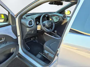 Toyota Aygo X 1.5 VVT-i HSD Trend