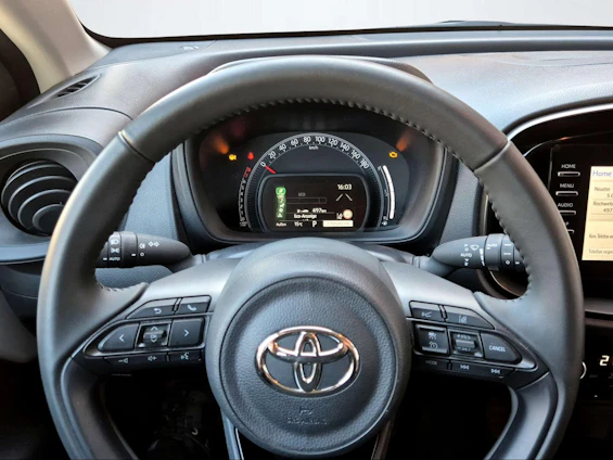 Fahrzeugbild 9 Fahrzeugbild 9