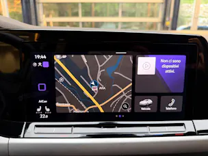 VW Golf VIII Variant 1.0 eTSI Life DSG