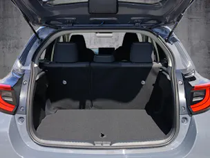 Toyota Yaris 1.5 VVT-i HSD Trend