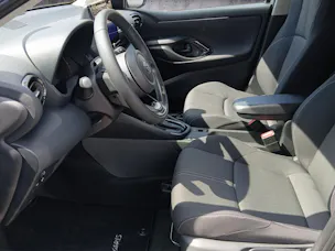 Toyota Yaris 1.5 VVT-i HSD Trend