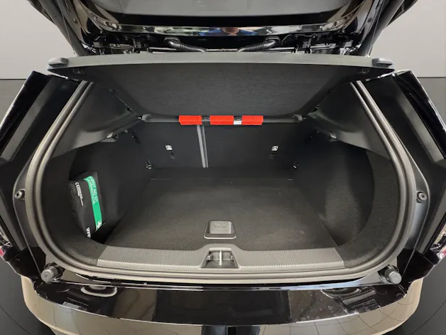 Volvo EX30 CC E60 Twin Performance AWD